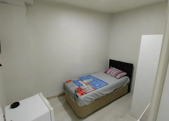 Aparthotel Artemis Apart&otel *